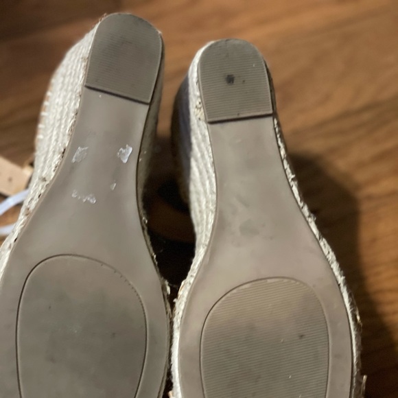 🛑NWT Espadrilles Gap🛑 - Picture 3 of 3